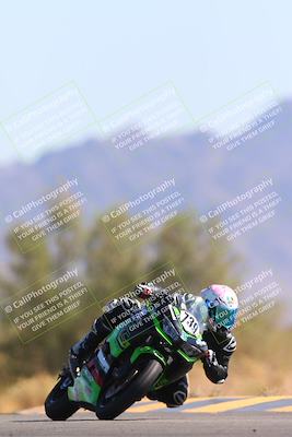 media/Oct-20-2024-CVMA (Sun) [[d4a3dff211]]/Race 9-Formulw LW Twins SHOOTOUT/